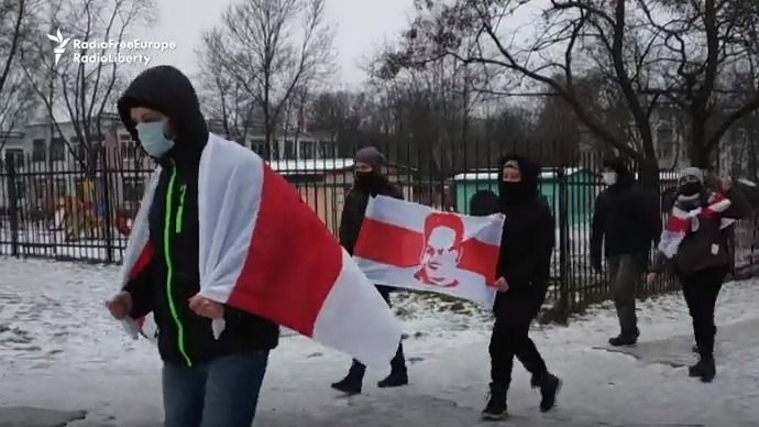 Video: V Bělorusku pokračují demonstrace. Protestující byli opět biti